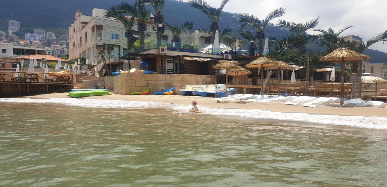 Lamedina Hotel & Resort Jounieh Exteriör bild