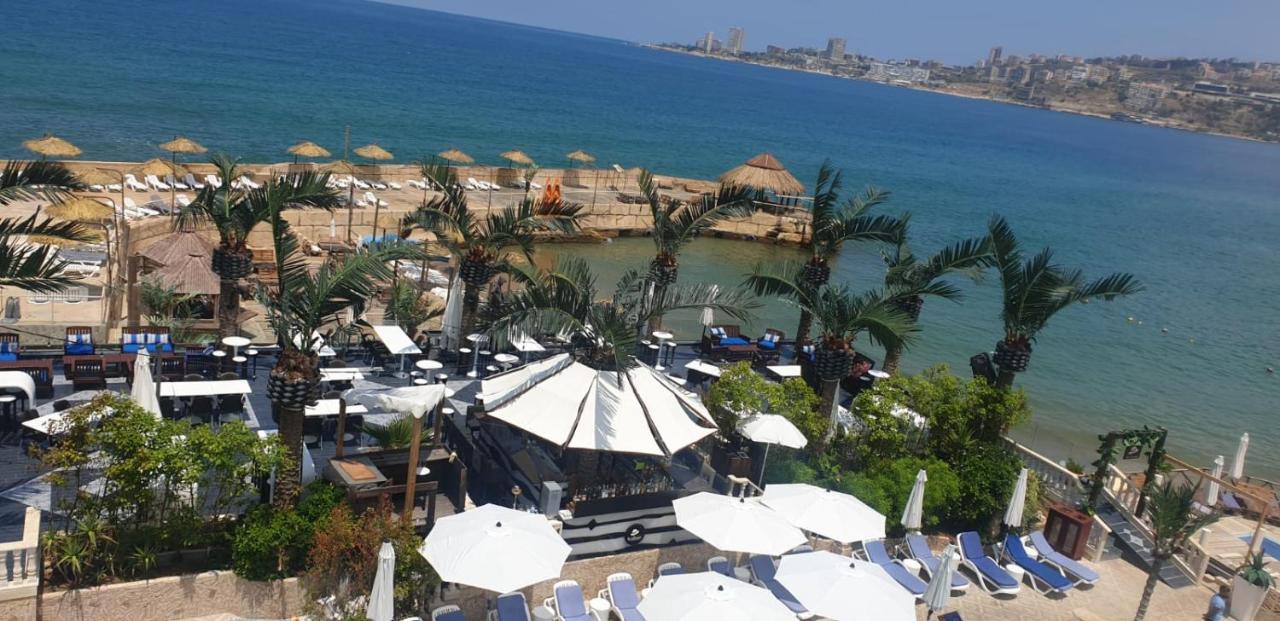 Lamedina Hotel & Resort Jounieh Exteriör bild