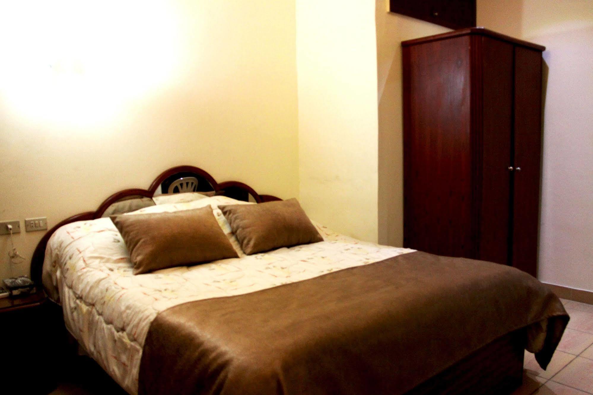 Lamedina Hotel & Resort Jounieh Exteriör bild