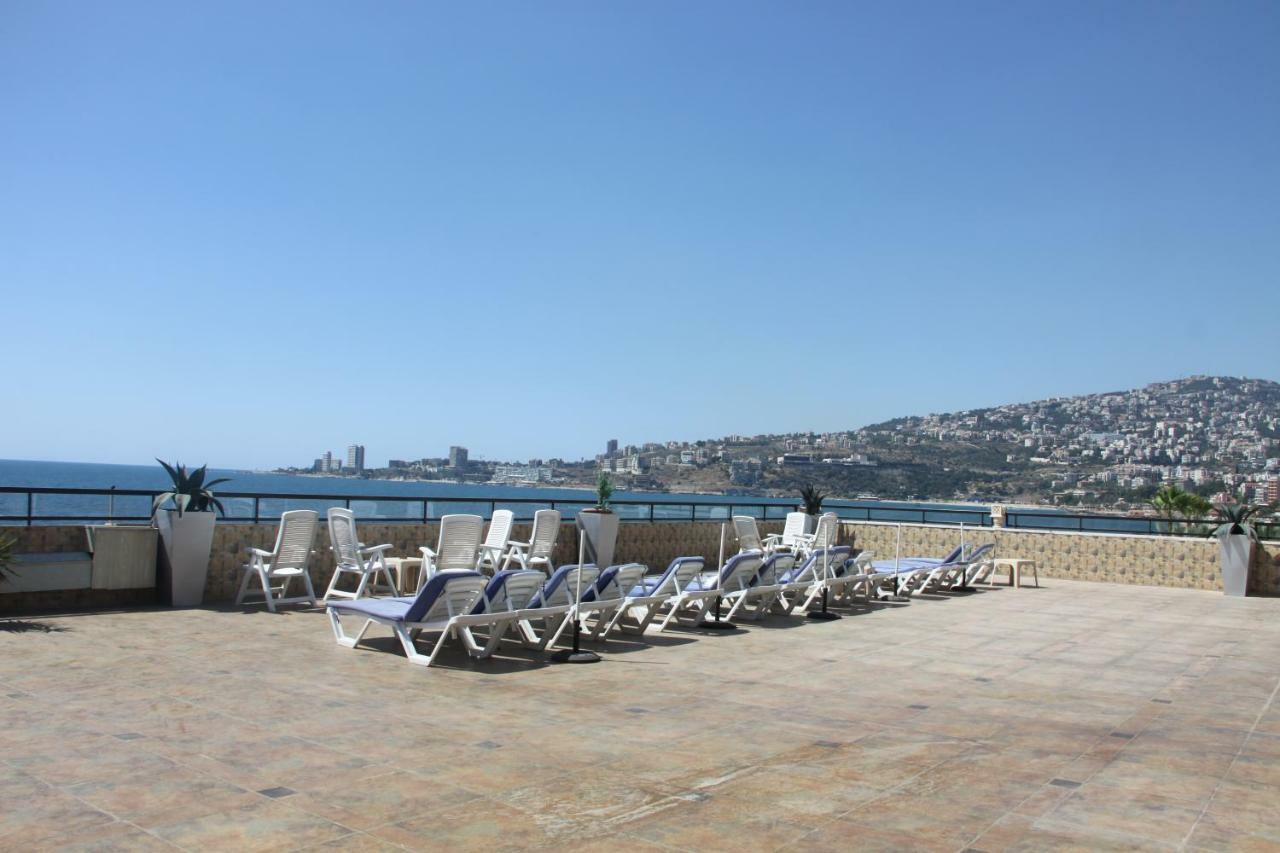 Lamedina Hotel & Resort Jounieh Exteriör bild